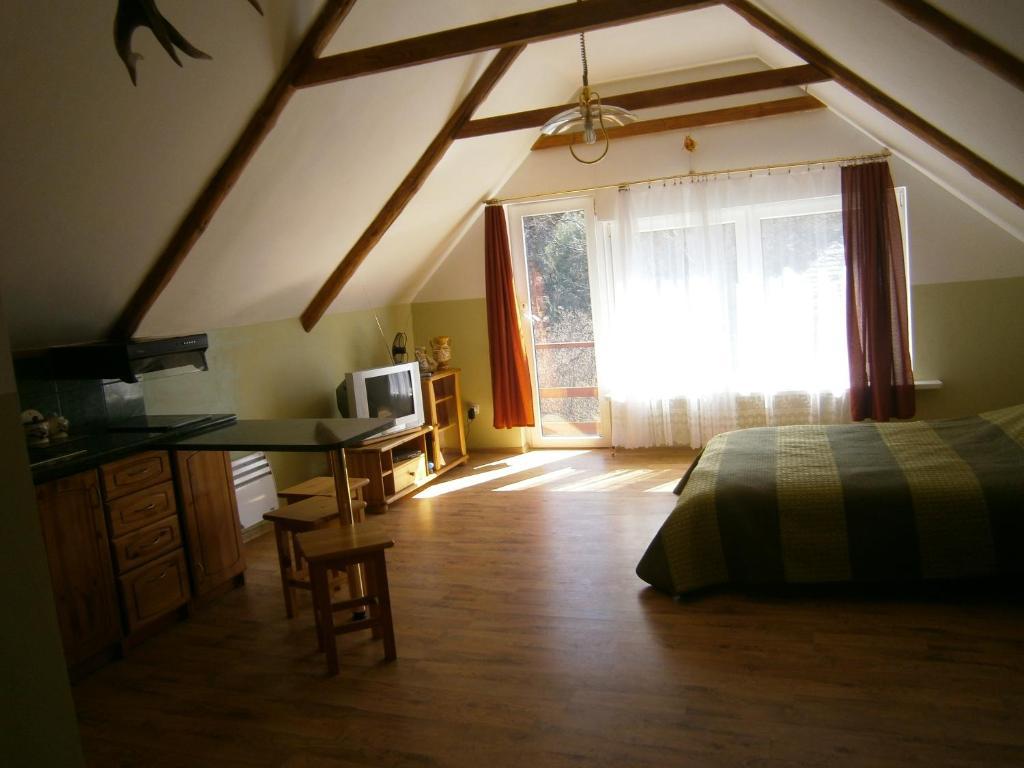 Atmatas Bernāti Quarto foto